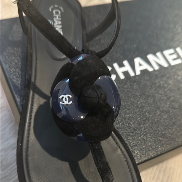 Chanel Black Sandals for Women - Picture 11 of 11